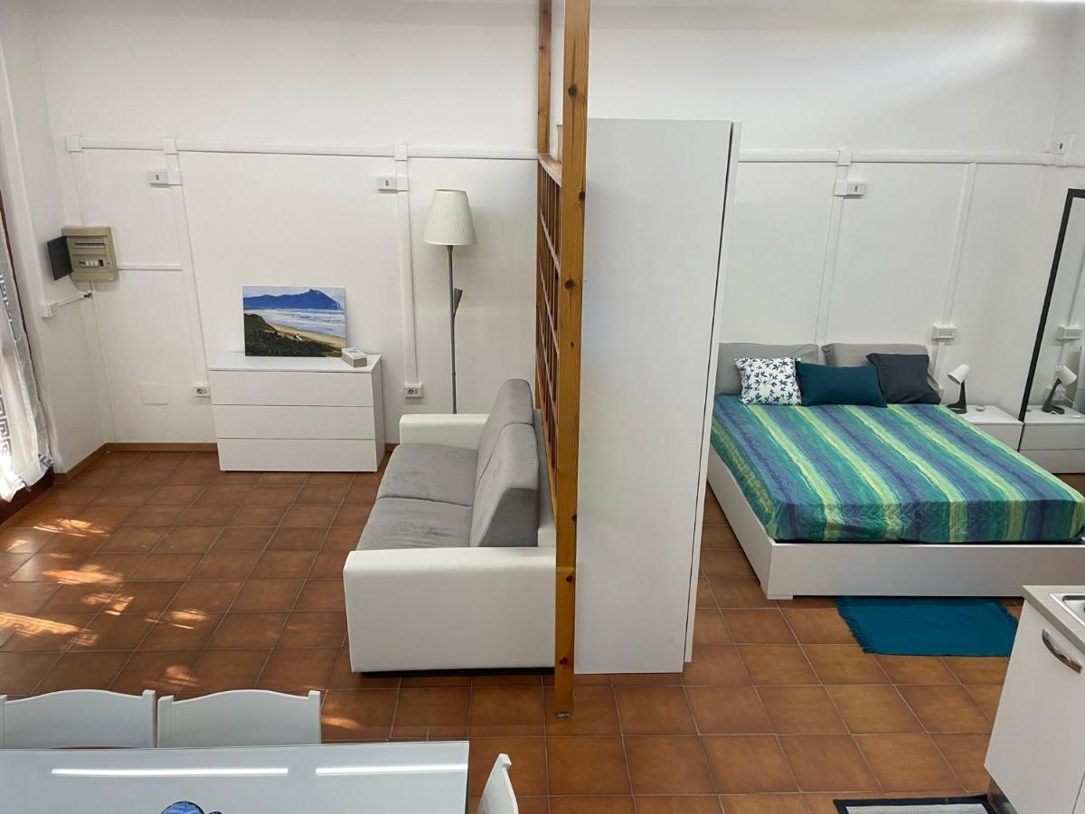 Appartamento In Villa Con Giardino Vicino Al Mare Bella Farnia Zewnętrze zdjęcie